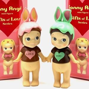 Set of 2 New Unbranded Kewpie/Angel Rabbit Mini Figures, w/Love You on Shirts